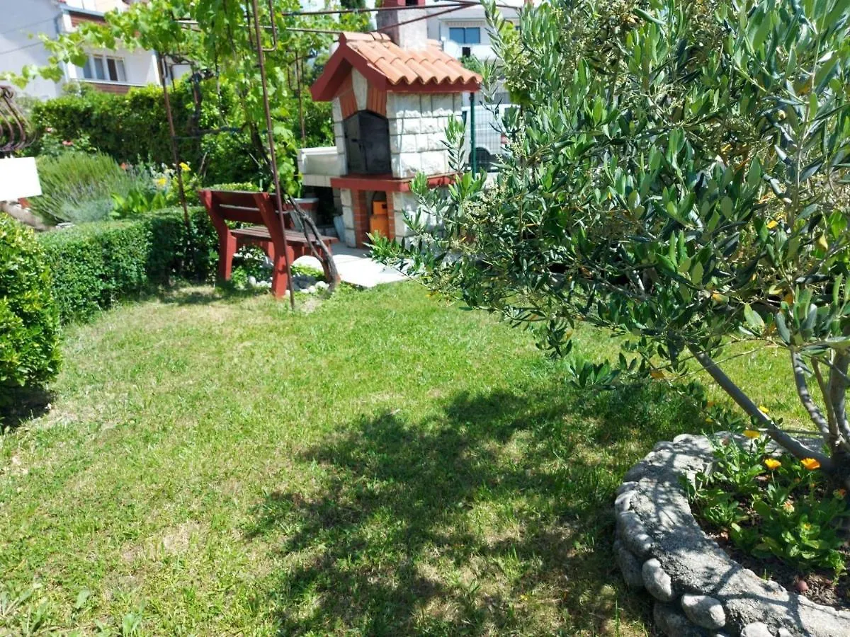 Apartments By The Sea Palit, Rab - 15794 Kroatien