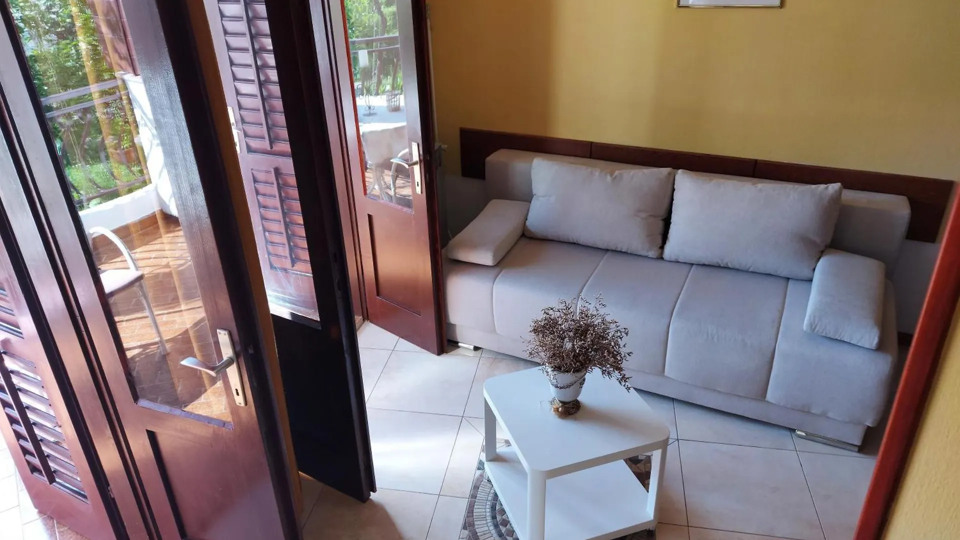 Apartments By The Sea Palit, Rab - 15794